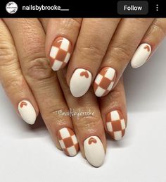 Fall Nails Ideas Autumn Checkered, Fall Nails With Checkers, Checkered Fall Nails, Fall Checkered Nails, Disney Gel Nails, 2016 Nails, Holloween Nails, Simple Fall Nails