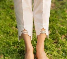 Latest Kurta Pant Designs, Stylish Pants Women, Women Trousers Design, Capri Design, Pant Design, Salwar Pants, Womens Pants Design