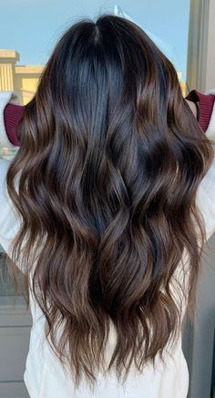 brown hair with blonde highlights, chocolate brown balayage, dark brown hair, brown hair color ideas, chocolate brown hair with blonde highlights, dark chocolate brown hair, brown hair color ideas 2021 Brown Hair With Lowlights, Baby Highlights