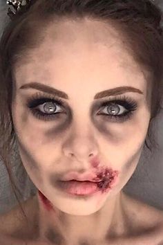 63 Halloween Makeup Ideas for Any Themed Party in 2023 Zombie Queen, Zombie Ideas, Ghost Makeup, Make Up Diy