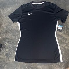 Size Medium, Black With White, Dri-Fit, Never Worn, New With Tags, Non-Smoking Home Nike Compression Shirt, Soccer Fits, Nike Shirts Women, 13 Wishes, College Core, Track Outfits, Sport Clothes, Christmas Clothes, Cameron Boyce