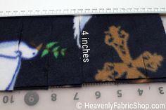 four pieces of fabric with animals on them and the numbers 4 to 5 below it