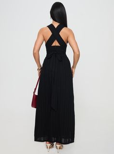 Maxi dress  V neckline, halter neck with tie fastening at back, invisible zip fastening at back, relaxed fitting   Non-stretch material, fully lined   100% cotton  Cold hand wash Pink Formal Dresses, Maxi Dress Black, Fleece Dress, Outerwear Outfit, Strapless Tops, Invisible Zip, Curve Dresses, Casual Tank Tops, Going Out Dresses