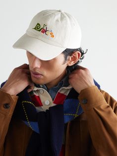 Drake's' baseball cap will add a touch of whimsy to any outfit. It's made from cotton-twill and embroidered with the British label's logo in a fun swirling snail typeface. Cap For Men, Mr Porter, Logo Embroidered, Drake, Cotton Twill, Baseball Cap, Caps Hats, Accessories Hats, Porter