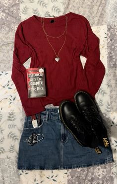 downtown girl rory gilmore outfit inspo doc martens sweater vampire red and black fitspo gilmore girls Outfits That Go With Dr Martens, Outfits With Red Sweaters, Red And Black Fall Outfits, Rory And Dean Halloween Costume, Winter Outfits Gilmore, Clothes Rory Gilmore, Doc Marten Outfit Ideas, Outfit With Red Sweater, Vampire Gf Outfit Aesthetic