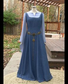 Elf Gown, Blue Medieval Dress, Midevil Dress, Fantasy Elf, White Bohemian Dress, Medieval Dresses, Gaun Abad Pertengahan, Medieval Gown