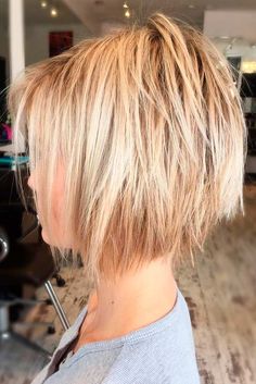 Stunning Short Layered Hairstyles ★ See more: http://lovehairstyles.com/stunning-short-layered-hairstyles/ Short Layered Bob Haircuts, Short Layered Bob Hairstyles, Blonde Short, Cool Short Hairstyles, Layered Bob Hairstyles, Fishtail Braid, Short Layered