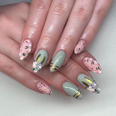 12 Cute and Colourful Easter Nail Design Ideas Easter Color Nails, Easter Themed Nails, Easter Nails Design Spring, Bright Nail Designs, New Nail Designs