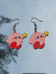 Kirby Jewelry, Kirby Earrings, Gamer Gift Ideas, Jewelry Anime, Anime Earrings, Earrings Kawaii, Kawaii Accessories, Cute Notes, Earrings Cute