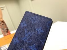 2019 Spring/Summer Pocket Wallet combines colorful Taïga leather and the same color Monogram canvas to achieve a multifunctional design, which can store bank cards, banknotes, and receipts and can be easily placed in pockets or handbags. Size: 8.0x 11.0x 1.0 cm. Designer Travel Wallets With Interior Card Slots, Designer Blue Bags With Card Slots, Blue Designer Bags With Card Slots, Designer Bifold Travel Wallet, Luxury Rectangular Trifold Wallet For Daily Use, Blue Trifold Wallet For Daily Use, Blue Rectangular Trifold Wallet For Daily Use, Designer Wallets With Card Slots For Daily Use, Designer Blue Bifold Wallets