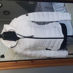 Nwot Beautiful Jacket. Small Makeup Spot On Collar As See In Last Photo. Should Come Out In The Wash. Invisible Pockets And Dual Inside Pockets. White Calvin Klein, Packable Jacket, Small Makeup, Snow Jacket, Calvin Klein Black, Womens Calvin Klein, Spot On, Calvin Klein, Jackets For Women