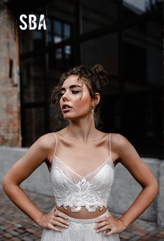 "THIS IS ONLY CHARLOTTE GLITTER TOP LISTING! This top with skirt as on photo as a DRESS you can order here - https://www.etsy.com/StylishBrideAccs/listing/747141680/charlotte-thin-strapped-glitter-bridal New 2021 amazing bridal collection in boho style, most trendy and popular simple but so stylish dresses and separates. This dresses are simply perfection. So all set includes: off white \"Charlotte\" thin strapped glitter top + \"Lucie\" silk bustier Vanilla color Includes 2 pieces set: 1 - \"Ch Bridal Separates Tops, Bridal Topper, Tulle Skirt Wedding Dress, Bridal Crop Top, Crop Top Blanco, Glitter Crop Top, Crop Top Wedding Dress, Bride Top, Bridal Sari