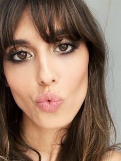 Celebrity Makeup Fails, Parisian Makeup, Editorial Make-up, Celebrity Skin Care, Celebrity Makeup Looks, Smink Inspiration, Beauty Make-up, French Beauty