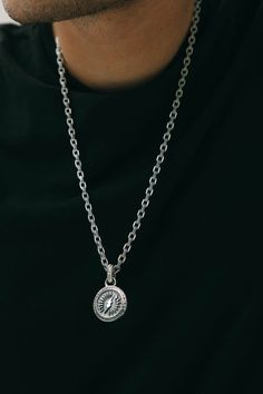 Mens Necklace Fashion, Silver Chain Pendant, Good Art, Ivy League Style, St Christopher, Fall 2022, Men's Necklace, Chain Pendant, Silver Man