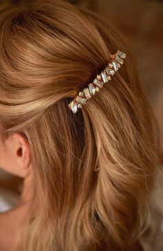 Adele Crystal Barrette | Bridal Hair Accessories | L. Erickson — France Luxe Future Hairstyles, Crystal Hair Clips, Bridesmaid Hair Accessories, Gold Hair Accessories, Elegant Hair, Easy Hair, Formal Hairstyles, Crystal Hair, Gold Hair