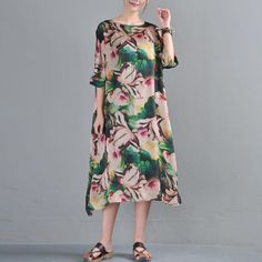 Loose Round Neck Half Sleeve Printed Dress Two Pieces - Omychic Dress Two Pieces, Dress Vest, Pullover Pattern, Cotton Linen Dresses, Boho Style Dresses, Clothing Details, Pattern Flower, Autumn Style, Plus Size Swimsuits