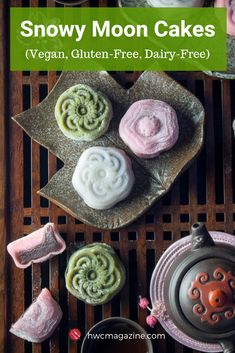 an overhead view of some moon cakes on a plate