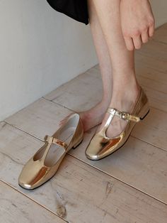 Editor's NotesMOODNIGHT's elegant heeled sandals can be styled with feminine casual or formal outfits.- Feminine and elegant mood- Luxurious glossy leather texture- Modern chic square front toe line- Set on a stacked heel - Non-slip pad- Daily point itemMeasurements(in.)- Size KR 225MM ~ KR 255MM / US 5.5 - US 8.5- Heel height : 0.8 in.*Fits true to the size.Composition & Care- Upper : Calfskin- Natural leather may have fine scratches and wrinkles- The half-attached insoles would be fully attached when you wear the shoes- Avoid direct heat and moisture- Wipe off moisture and stains with a dry cloth- Natural dry in the shadeDesigner- by MOODNIGHT Outfits Feminine, Fancy Flats, Feminine Casual, Chic Shoes, Fancy Shoes, Formal Outfits, Shoe Boot Sandals, Mary Jane Flats, Fabulous Shoes