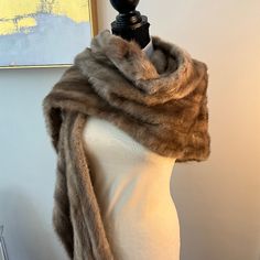 * Gorgeous Real Mink Wrap/Stole In Excellent Condition. * Rare Mink Tails Are Detachable. * Has Some Minor Stains In Lining. No Rips Or Tears. Fabulous Furs, Fur Accessories, Accessories Vintage, Vintage Accessories, Scarf Wrap, Scarf Accessory, Women Accessories, Women Shopping, Clothes