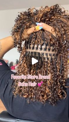 Small Knotless Box Braids Blonde And Brown, Boho Bob Twists Black Women, Cornrows Boho Braids For Black Women, Sengalese Twists Boho Bob, Braided Hairstyles For Black Women Boho, Bob Style Braids For Black Women, Boho Braids Color 27 And 30, Black Vacation Hair, Medium Curly Knotless Braids