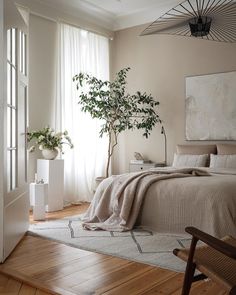 the bedroom is clean and ready to be used as a place for someone to relax