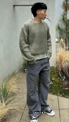 Basic Baggy Outfit Men, Baggy Pants Outfit Men, Grey Jeans Outfit, Hard Fits, Sweater Outfits Men, Guys Fits, Jeans Outfit Men, Knit Sweater Outfit, Guy Fits