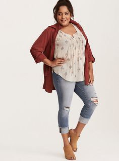 Torrid Premium Stretch Cropped Boyfriend Jeans - Light Wash with Destruction, SHRELINE Torrid Outfits, Real Women Fashion, Cropped Boyfriend Jeans, Jeans For Women, Jeans Online, Plus Size Womens Clothing, Plus Size Jeans, 50 Fashion, Plus Size Casual