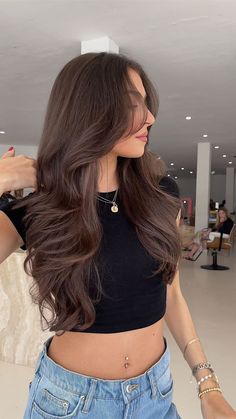 Long Brunette Hair Blowout, Long Brown Hair With Layers Curly, Ashley Brown Hair, Long Layered Brown Hair Wavy, Hair Cuts For Brunette Long Hair, Long Hair Face Framing Layers Brunettes, Fall Haircut For Long Hair, Haircuts For Brunettes Long, Talia Scott Hair