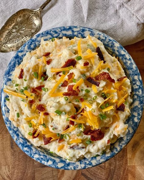 Quick And Easy Dinner Recipes With Mashed Potatoes, Bacon Mashed Potatoes Recipe, Mashed Potatoes With Bacon, Basic Mashed Potatoes, Recipe With Sour Cream, Cheddar Mashed Potatoes, Mash Potatoes, Recipes Vegetables, Loaded Mashed Potatoes