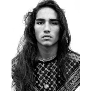 Native American Aesthetic, Willy Cartier, Guys With Black Hair, Dark Black Hair, American Aesthetic, Native American Actors, Trendy Bridesmaids, Black Hair Aesthetic, Blue Black Hair