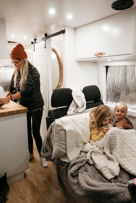 Van Conversion For Family, Minivan Camping, Sprinter Van Conversion, Van Camper, Build A Camper Van, Build A Camper, Van Life Diy, Bus Life, Camper Living