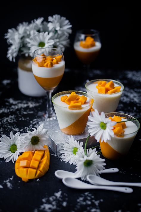 Puding Mangga, Mango Panna Cotta, Mango Dessert, Fine Dining Recipes, Easy To Make Desserts, Mango Recipes, Beef Recipes Easy, Desserts To Make, Easy Beef