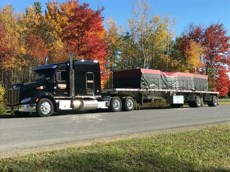 Heavy hauling Peterbilt 579, Heavy Haul Trucks, Heavy Haul, Trucking Companies, Peterbilt, Semi Trucks, Buses, Cool Things, Transportation