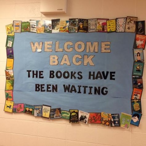 Welcome Back Bulletin Board 2016 School Library Bulletin Boards, School Library Decor, Reading Display, School Library Displays, Library Bulletin Board, Reading Bulletin Boards, Middle School Libraries, Library Themes, Elementary School Library