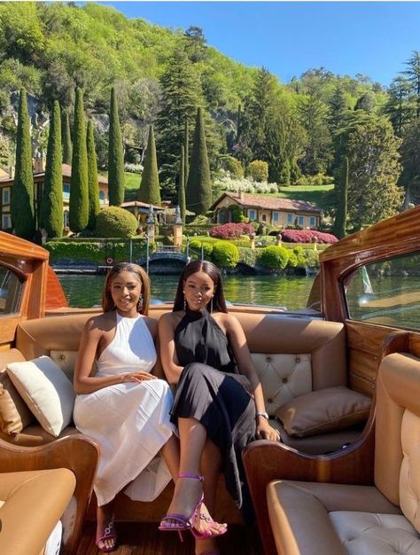 Black Women In Luxury, Women In Luxury, No New Friends, Luxury Lifestyle Women, Shotting Photo, Black Femininity, Luxury Lifestyle Dreams, Luxury Aesthetic, Black Luxury