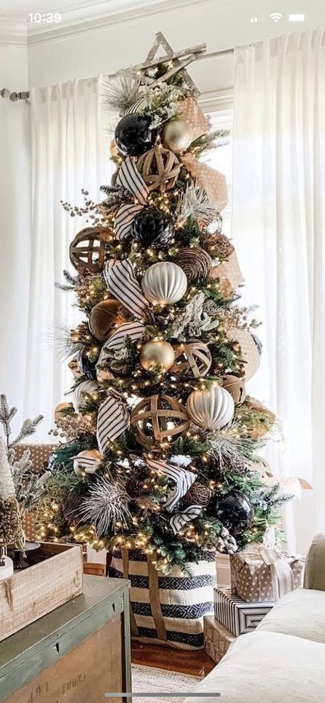 Gray And Gold Christmas Tree, Neutral Tone Christmas Tree, Pencil Xmas Tree Decor, Mocha Christmas Tree, Black Brown Christmas Tree, Brown And Beige Christmas Tree Decor, Themed Christmas Tree Ideas Rustic, Bronze And Gold Christmas Tree, Nude Christmas Tree Decor