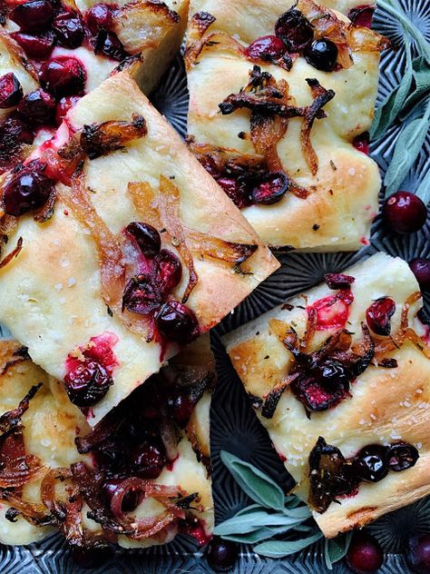 sweetsugarbean: Getting Festive: Caramelized Onion and Cranberry Focaccia Cranberry Focaccia, Bread Thanksgiving, Thanksgiving Cranberry, Cranberry Thanksgiving, Growing Onions, Newspaper Magazine, Digital Newspaper, Flaky Salt, Frozen Cranberries