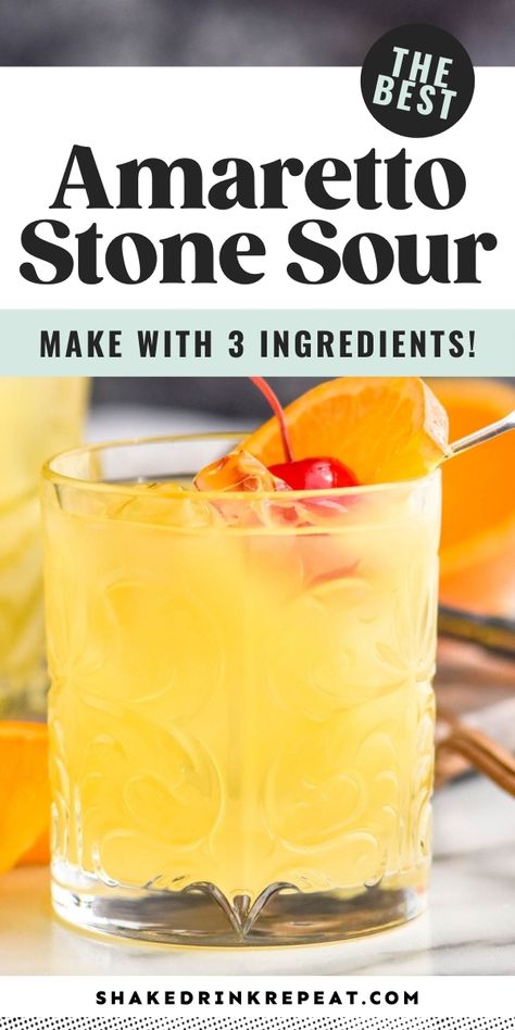 Amaretto Sour Recipe With Sweet And Sour, Amaretto Vodka Drinks Recipes, Virgin Amaretto Sour, Amoretto Sour Recipe, Olive Garden Amaretto Sour Recipe, Amaretto Stone Sour, Sour Drinks Alcohol Recipes, Drinks With Disaronno, Drinks With Amaretto Recipes