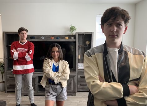 Ferris Bueller Halloween Costume Ferris Buellers Day Off Halloween Costume, Ferris Bueller Halloween Costume, Ferris Buellers Day Off Costumes, Niche Couple Halloween Costumes, Film Halloween Costumes, Ferris Bueller Costume, Ferris Buller, Crazy Halloween Costumes, Ferris Bueller’s Day Off