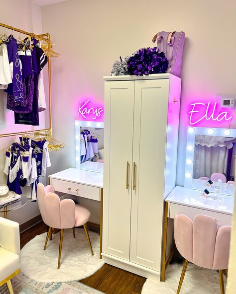 Forever obsessed with this dorm vanity💜 • • • #tcu #showgirls #cheer #interiordesign #design #organize #decor Tcu Showgirl, Dorm Vanity, Tcu Dorm, Dorm Inspo, Home Art, Dancer, Vanity, Interior Design, Bedroom