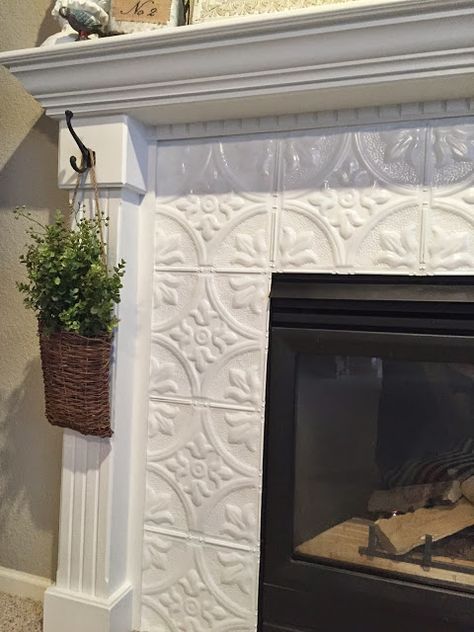 Old Fireplace Makeover Tile, Fireplace With Tiles Surround, Tiles On Fireplace Ideas, Fireplace Tile Cover Up, Adhesive Tiles Fireplace, Electric Fireplace Ideas With Tv Modern Tile, Fireplace Facade Makeover, White Fireplace With Tile, Fireplace Lights Ideas