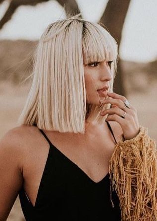 Blonde With Bangs Short, Long Straight Bob With Bangs, Platinum Bob With Bangs, Short Blonde Hairstyles With Bangs, Short Blonde Haircuts With Bangs, Blond Bob With Bangs, Blonde Bob With Fringe, Blonde Hair With Fringe, Blond Pony