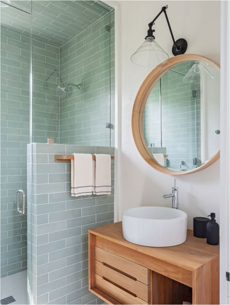 Makeover Kamar Mandi, Green Tile Bathroom, Narrow Bathroom, Bathroom Installation, Bathroom Inspiration Decor, Upstairs Bathrooms, Green Bathroom, Bathroom Renos, House Bathroom