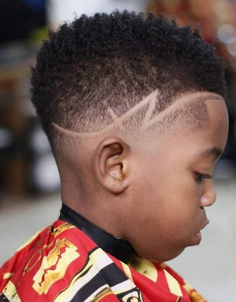 Blackmen's Haircuts, Box Haircut, Boys Mohawk, Black Boy Hairstyles, Black Haircut Styles, Dj Style, Black Boys Haircuts, Mohawk Haircut