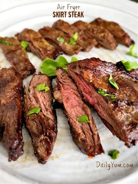 Airfryer Skirt Steak, What To Do With Skirt Steak, Skirt Steak Recipes Air Fryer, Skirt Steak Air Fryer, Inside Skirt Steak Recipes, Skirt Steak Meals, Air Fryer Skirt Steak, Steak Air Fryer, Cooking Skirt Steak