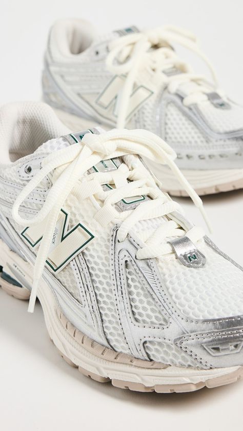 New Balance 1906, New Balance Running Shoes, New Balance Trainers, Pretty Sneakers, Pretty Shoes Sneakers, Shoe Inspo, New Balance Sneakers, Swag Shoes, New Balance Shoes