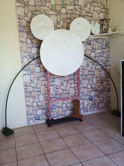 Mickey Mousr, Diy Mickey Mouse, Dance Decor, Balloon Arch Frame, Dance Decorations, Arch Frame, Pool Noodle, Hula Hoop, Balloon Arch