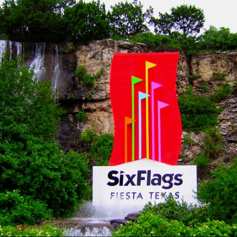 Six Flags Fiesta Texas Six Flags Texas, Texas Attractions, Six Flags Fiesta Texas, 6 Flags, Texas Vacations, Texas History, Texas Style, Pensacola Beach, Six Flags