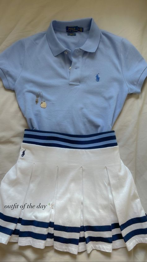 Polo Ralph Lauren Women Outfits, Polo Shirt Outfit Women's, Mode Tennis, Polo Ralph Lauren Outfits, Polo Shirt Outfits, Polo Outfit, Dr Closet, Golf Attire, Polo Ralph Lauren Women