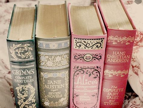 Books And Tea, Fairy Tale Books, Up Book, Beautiful Books, Lewis Carroll, Love Books, Book Worm, Book Nooks, Classic Books